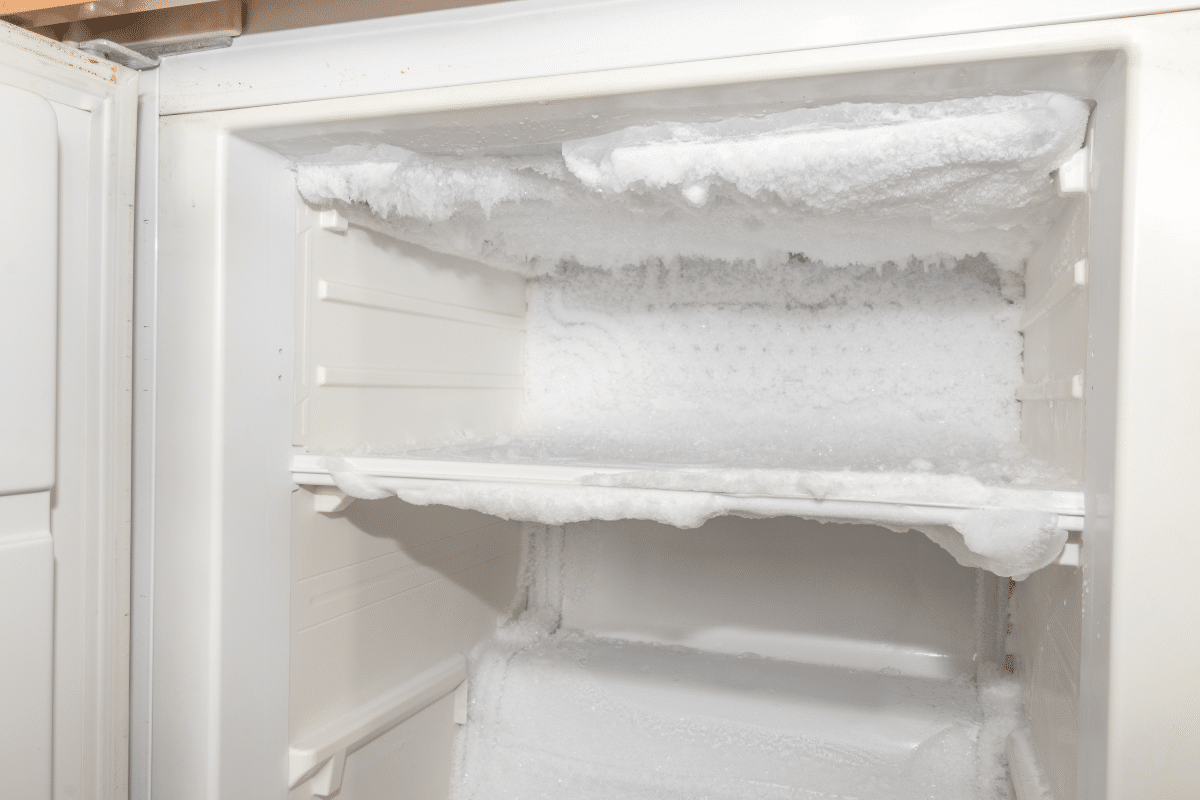 Samsung refrigerator not defrosting